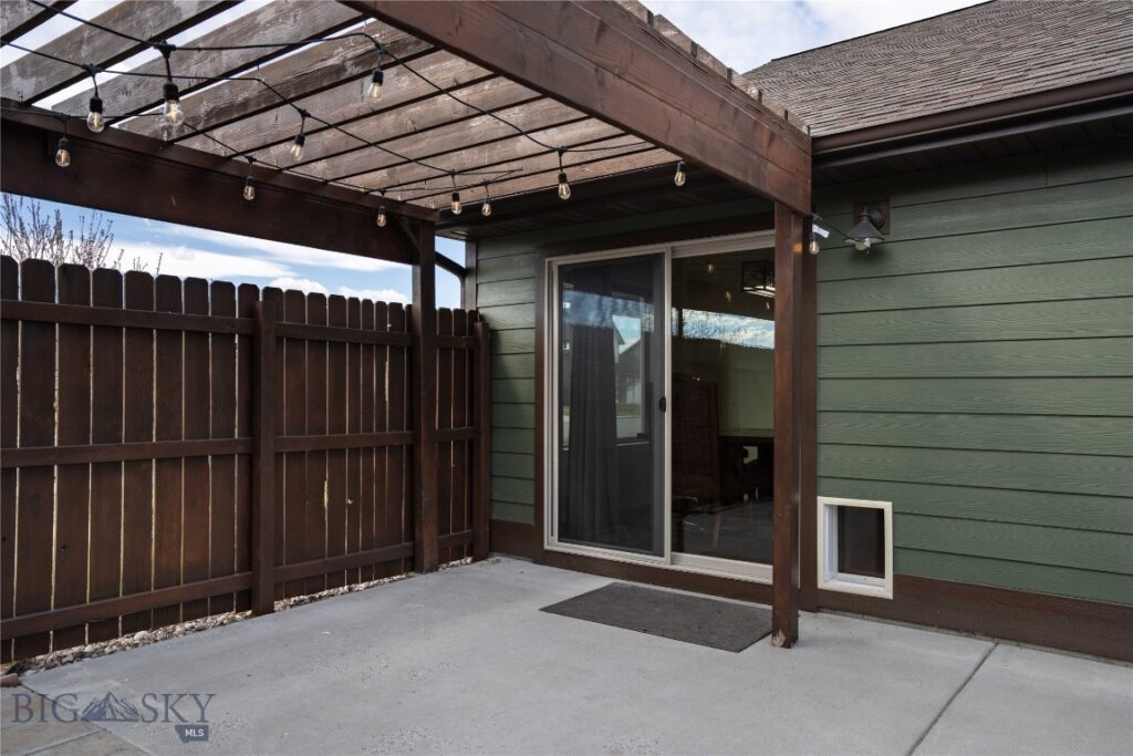 1530 Powers Boulevard, Belgrade MT 59714