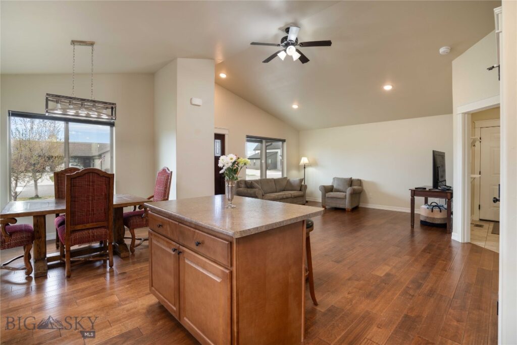 1530 Powers Boulevard, Belgrade MT 59714