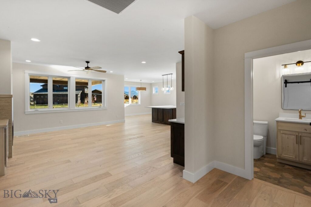 29 Swayback, Bozeman MT 59718