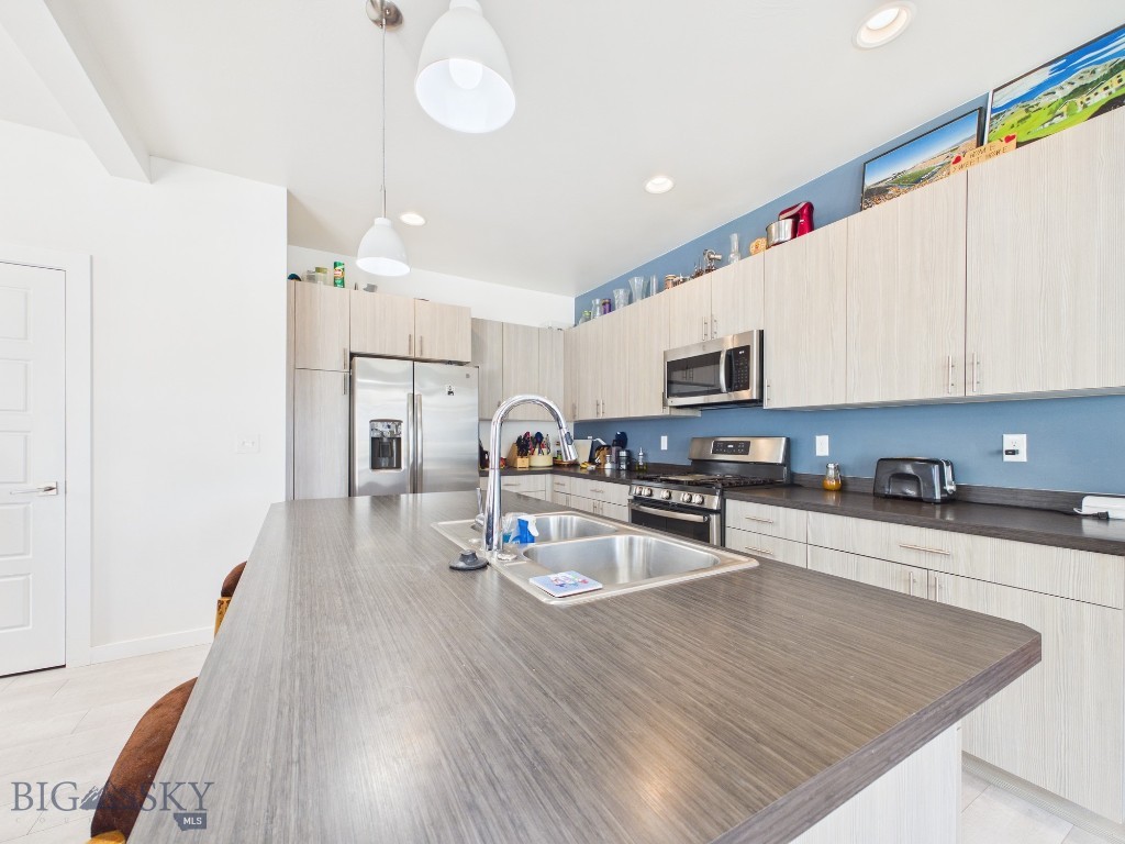 1310 Fozzie Lane, Belgrade MT 59714