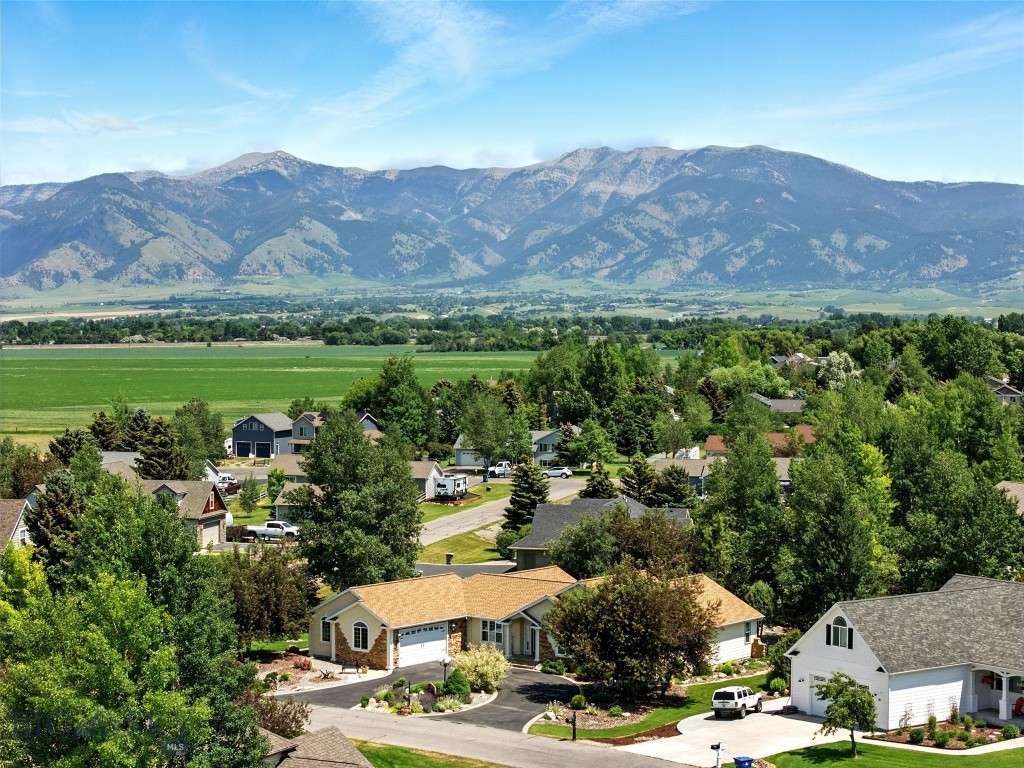 12 Pathfinder Trail, Bozeman MT 59718