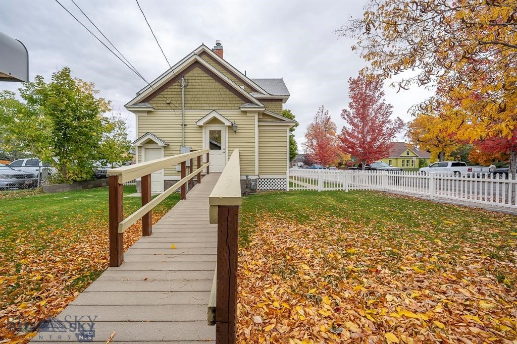 101 N E Street, Livingston MT 59047