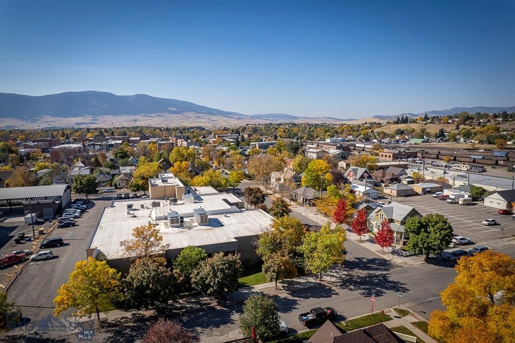 101 N E Street, Livingston MT 59047