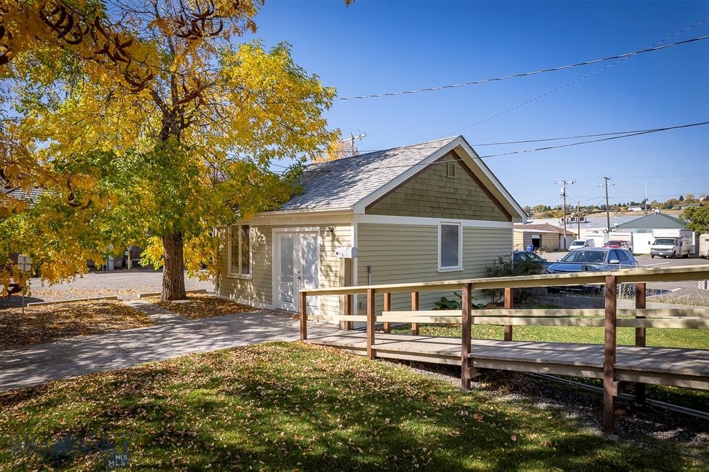 101 N E Street, Livingston MT 59047