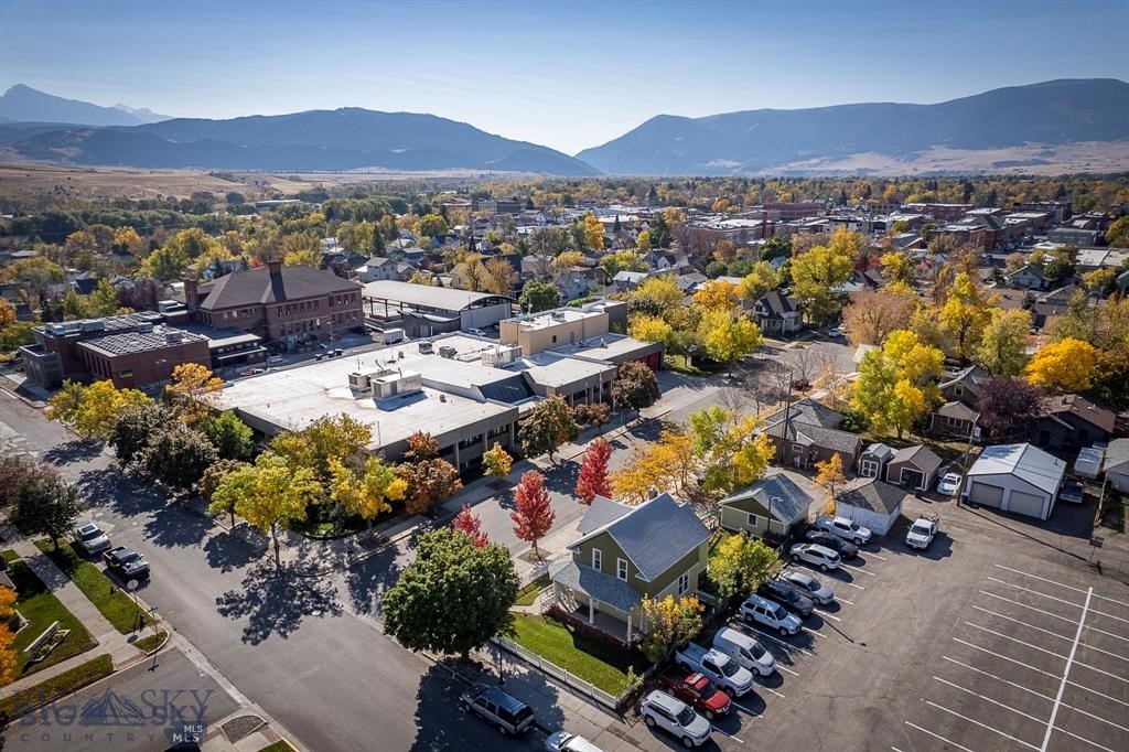 101 N E Street, Livingston MT 59047