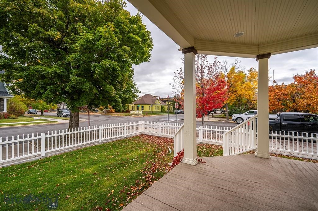 101 N E Street, Livingston MT 59047