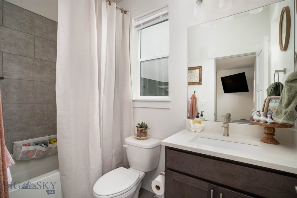 1704 Wyatt Earp Court, Belgrade MT 59714