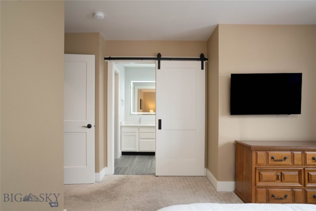 3227 Shooting Star Lane, Bozeman MT 59715