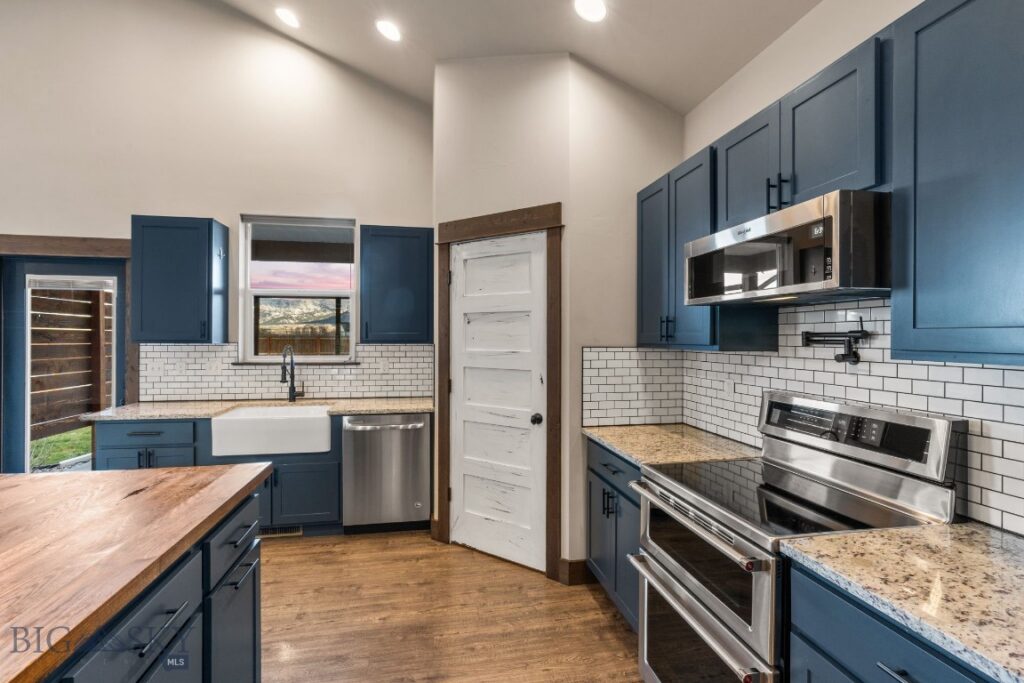 2101 E Silver Circle, Belgrade MT 59714