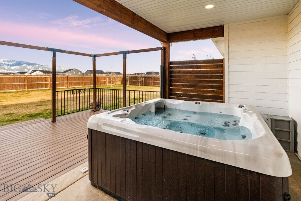 2101 E Silver Circle, Belgrade MT 59714