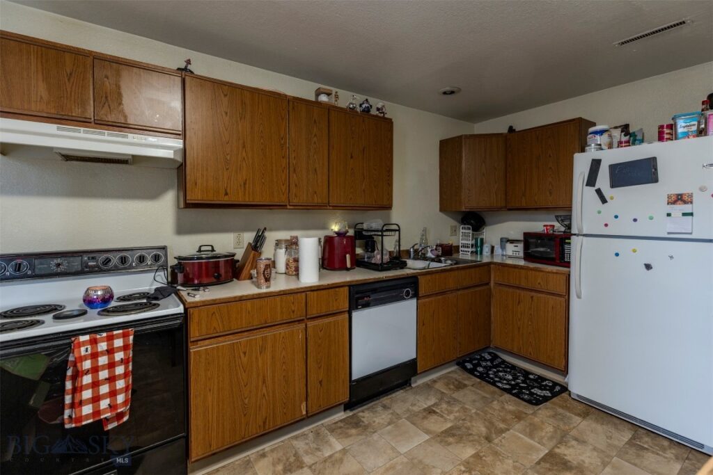 332 S Main Street, Livingston MT 59047