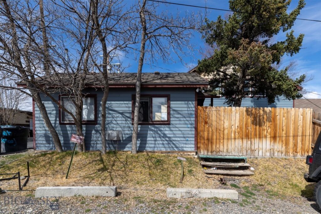 324 S Main Street, Livingston MT 59047