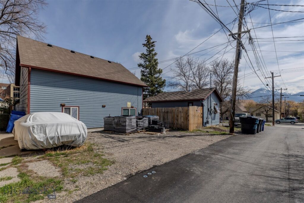 324 S Main Street, Livingston MT 59047