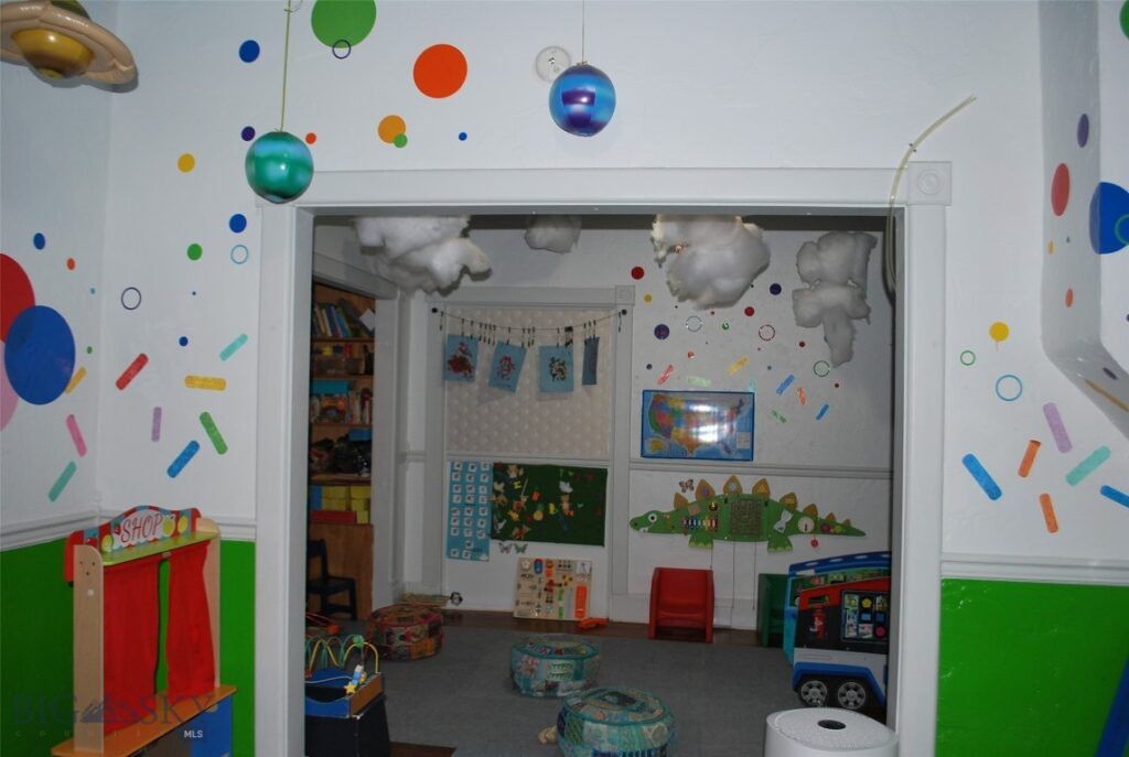 324 S Main Street, Livingston MT 59047