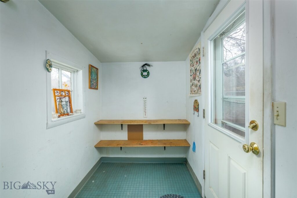 226 S E Street, Livingston MT 59047