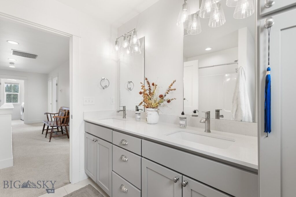 112 Hilgard Peak, Bozeman MT 59718