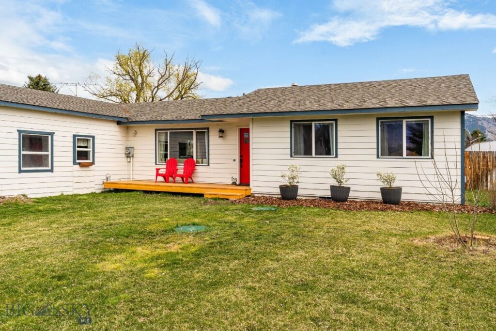 3210 E Hollyhock Drive, Belgrade MT 59714