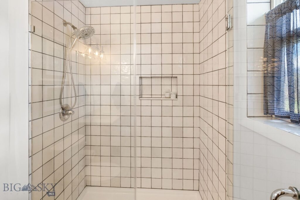 3210 E Hollyhock Drive, Belgrade MT 59714