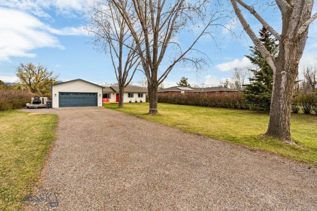 3210 E Hollyhock Drive, Belgrade MT 59714
