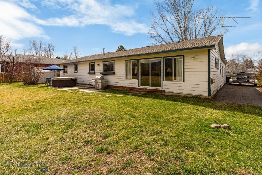 3210 E Hollyhock Drive, Belgrade MT 59714