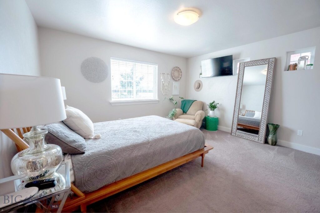 4239 W Babcock, Bozeman MT 59718