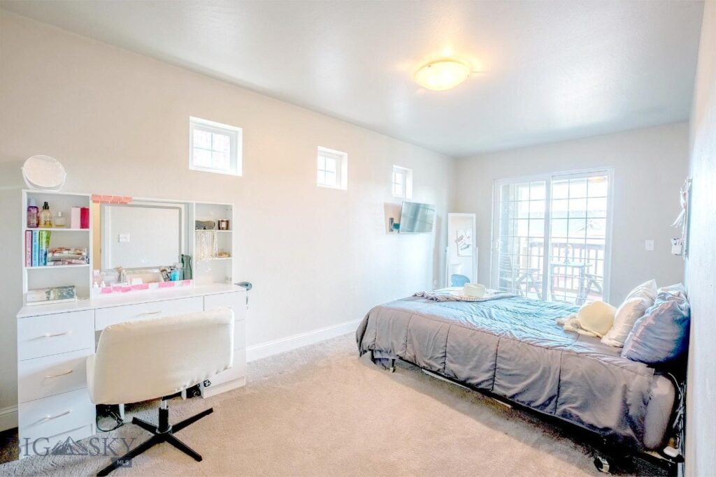4239 W Babcock, Bozeman MT 59718