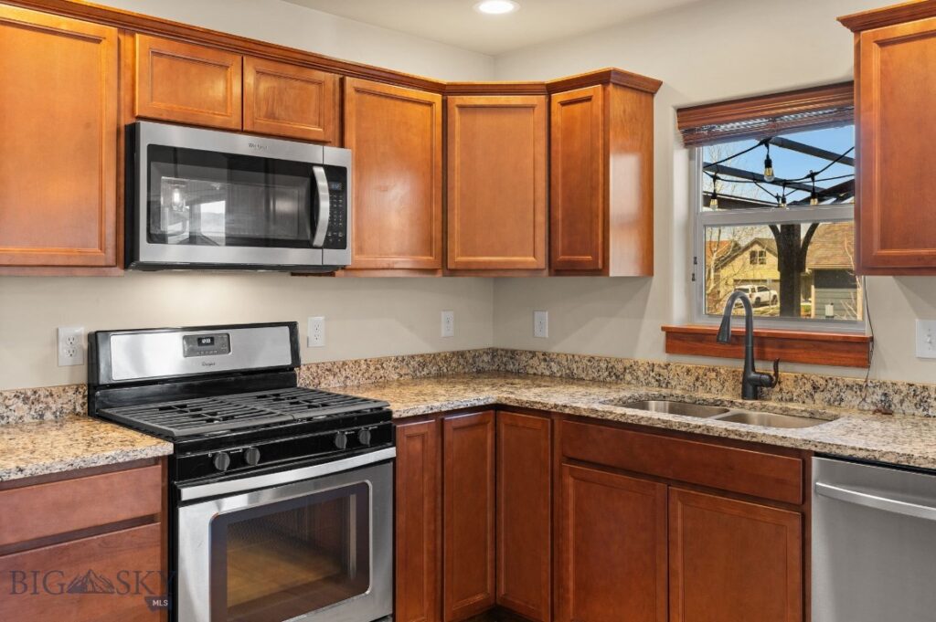 4455 Shadow Glen Drive, Bozeman MT 59718