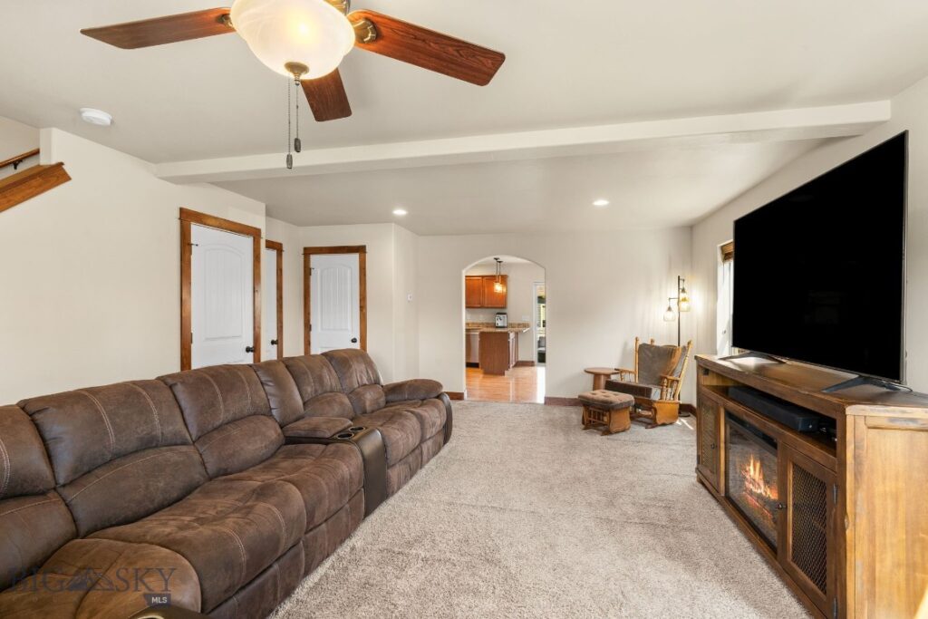 4455 Shadow Glen Drive, Bozeman MT 59718