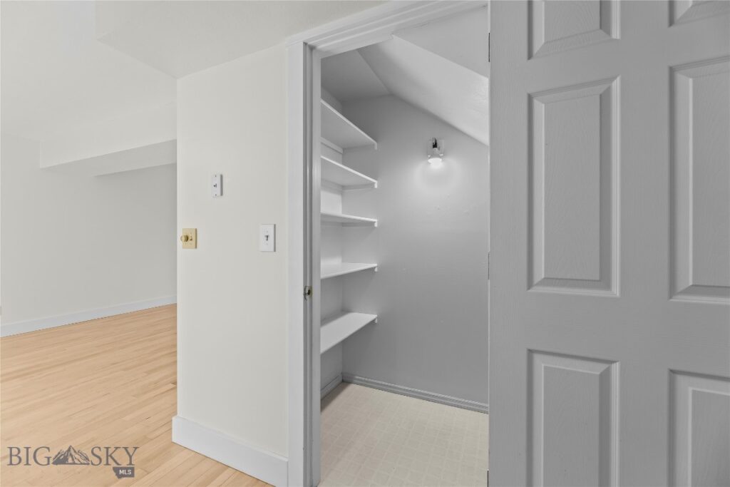 112 E College Street, Bozeman MT 59715