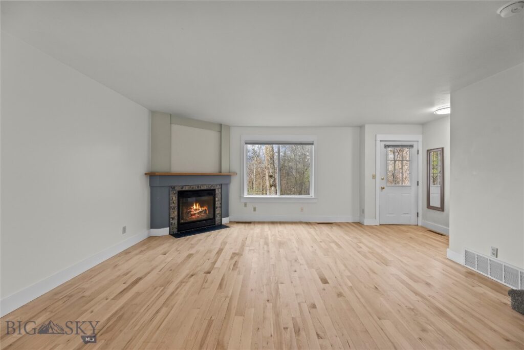 112 E College Street, Bozeman MT 59715