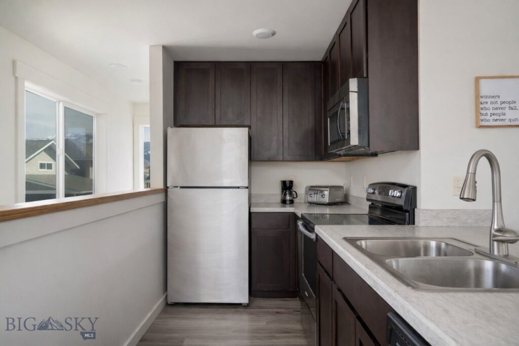 3376 Fen Way, Bozeman MT 59718