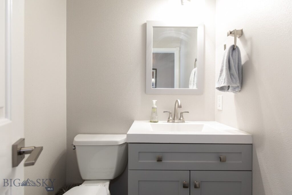 8116 Alamosa Circle, Bozeman MT 59718