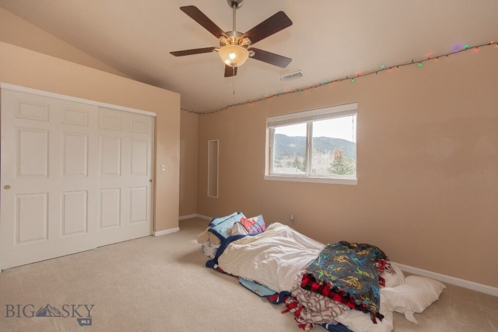 8116 Alamosa Circle, Bozeman MT 59718