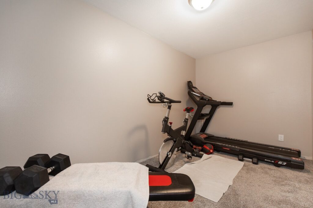 8116 Alamosa Circle, Bozeman MT 59718