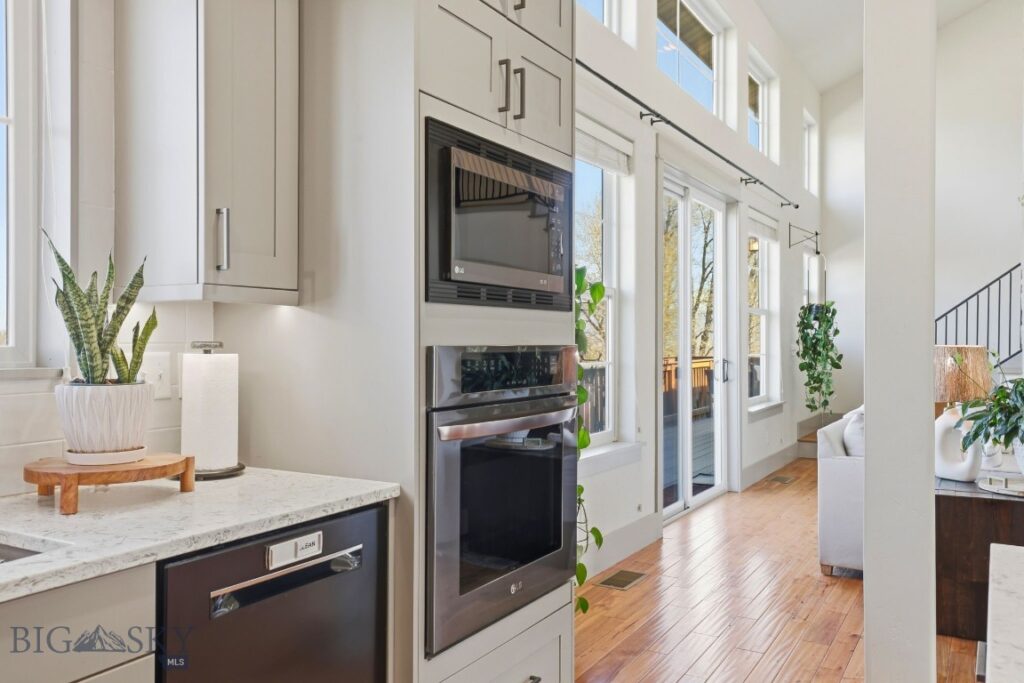 131 Blazer Trail, Bozeman MT 59718