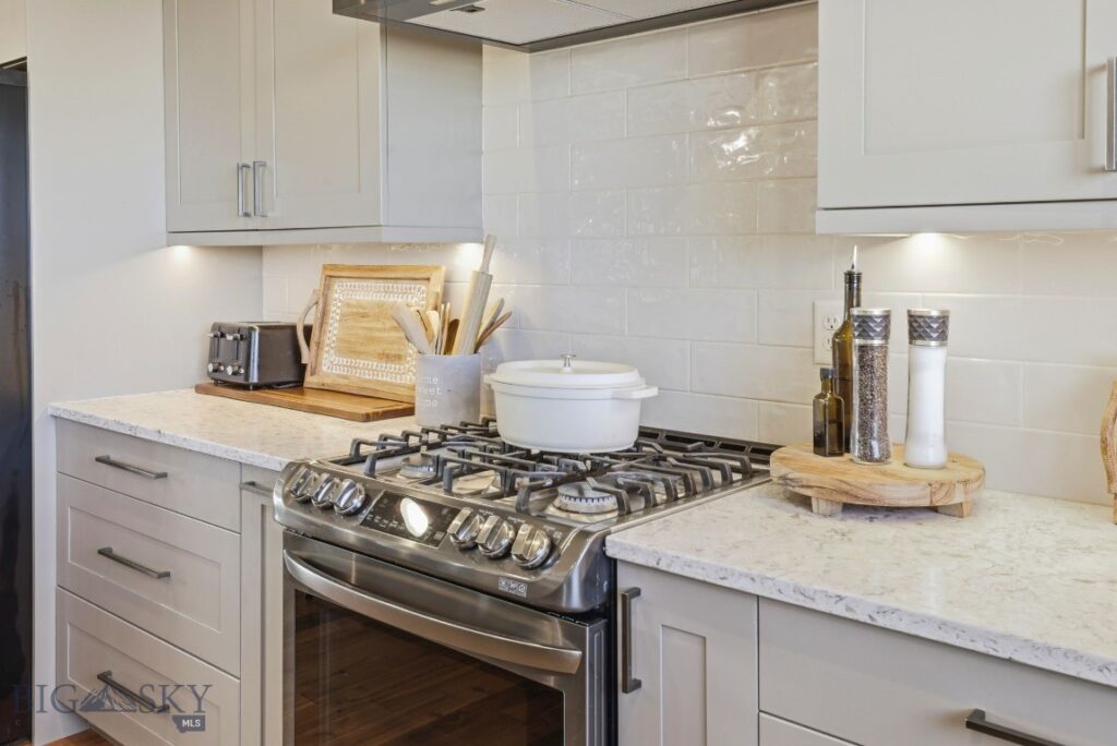 131 Blazer Trail, Bozeman MT 59718