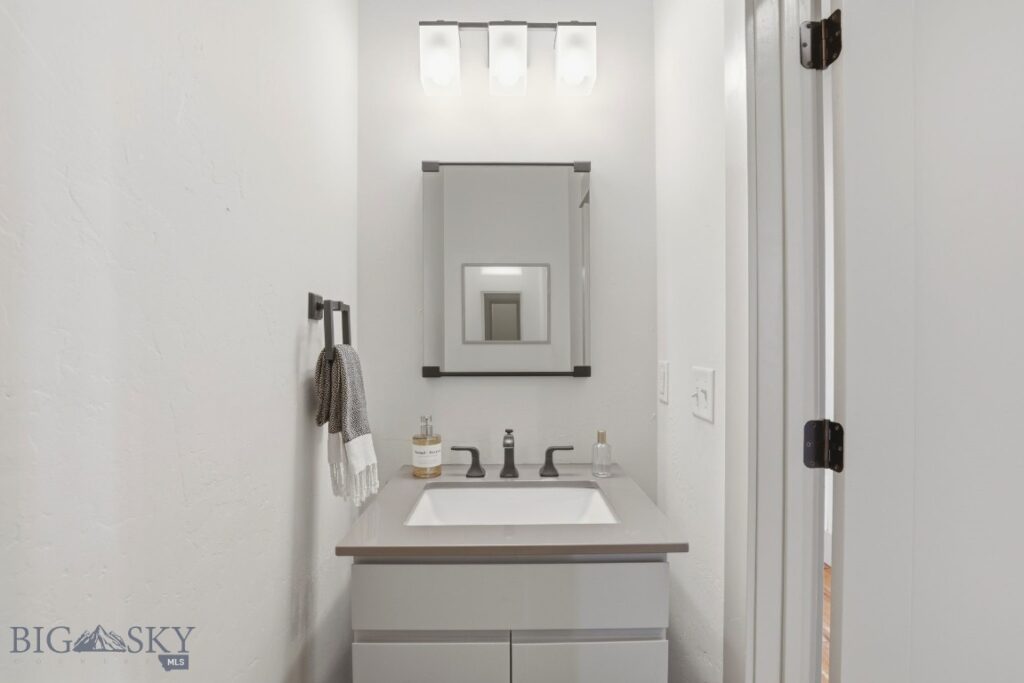 131 Blazer Trail, Bozeman MT 59718