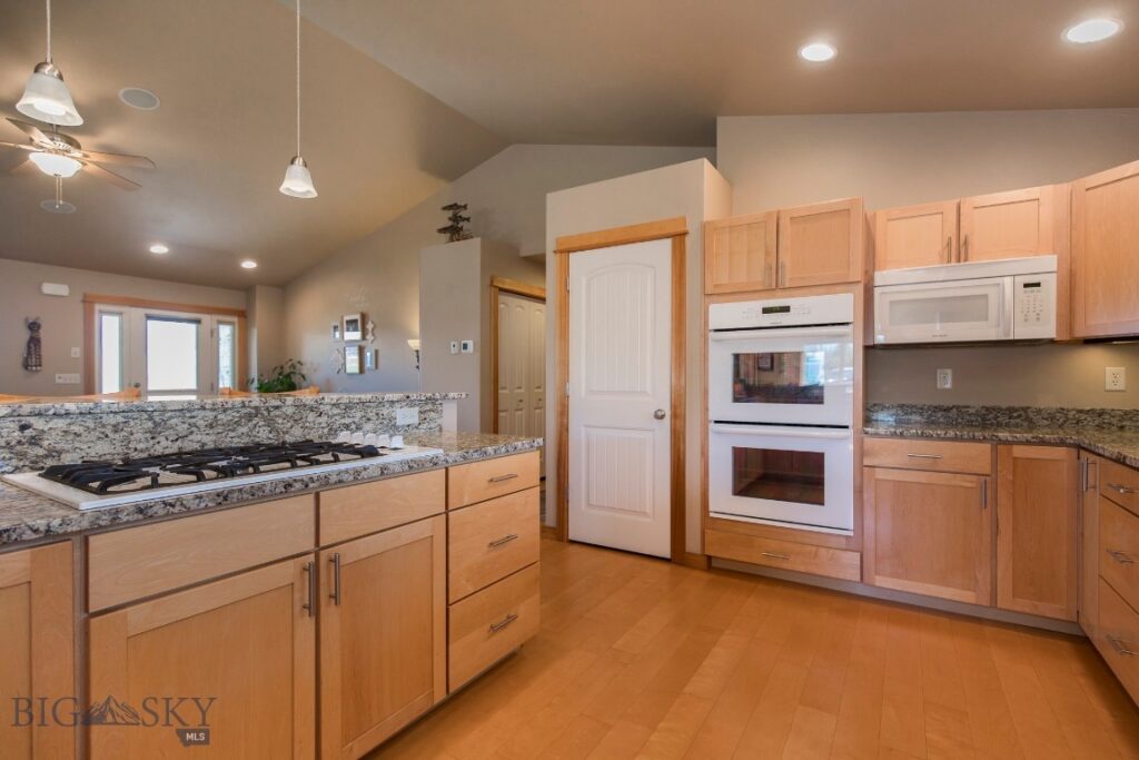 516 Circle F Trail, Bozeman MT 59718