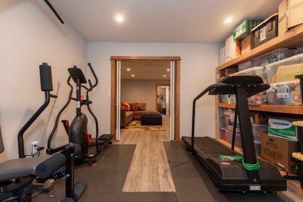 516 Circle F Trail, Bozeman MT 59718