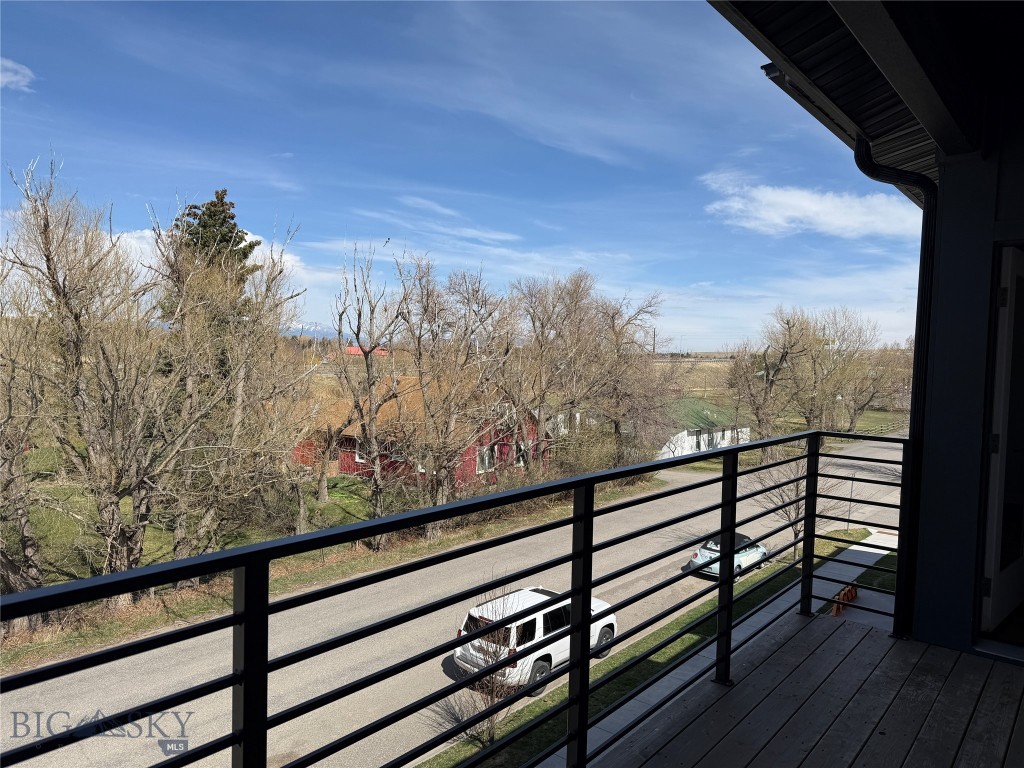 2222A Willow Drive, Livingston MT 59047