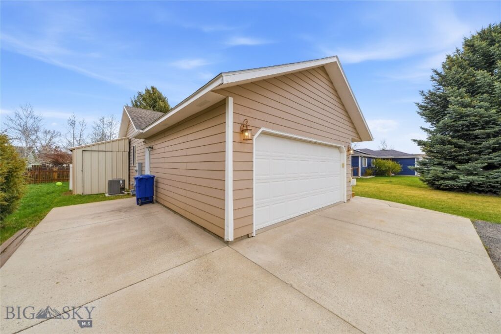 1109 Biehl Drive, Belgrade MT 59714