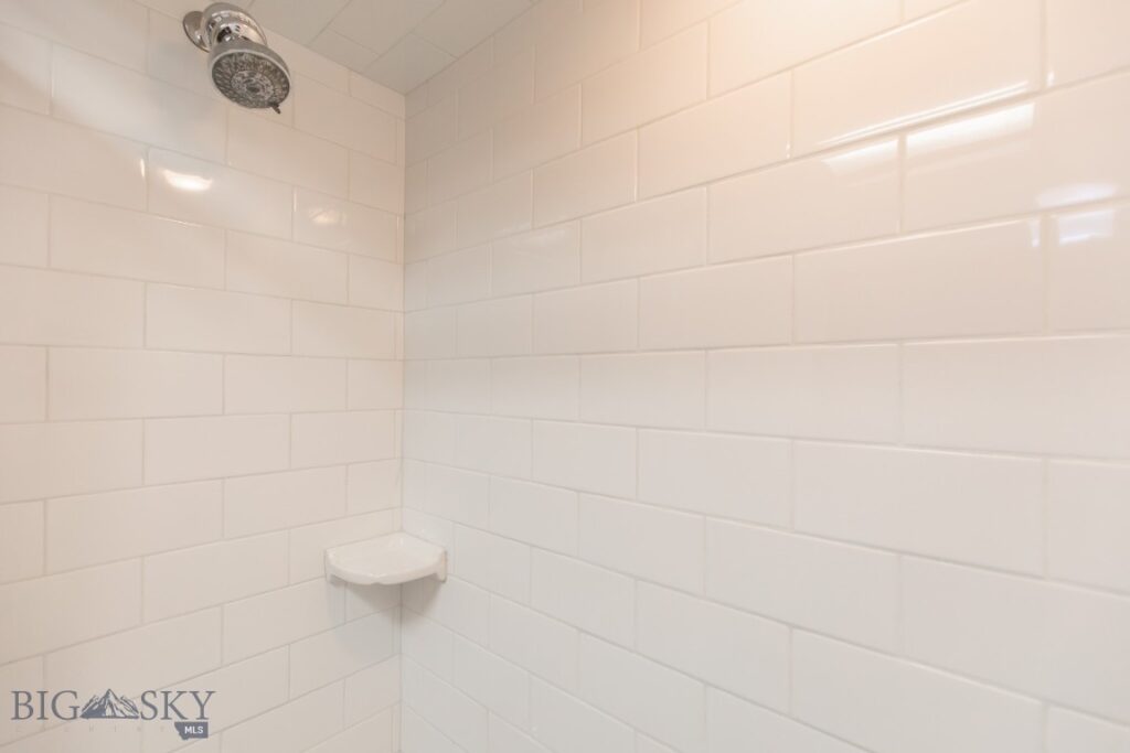67 Village Drive, Belgrade MT 59714