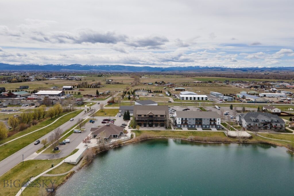 67 Village Drive, Belgrade MT 59714