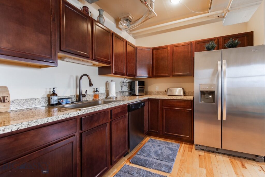 67 Village Drive, Belgrade MT 59714