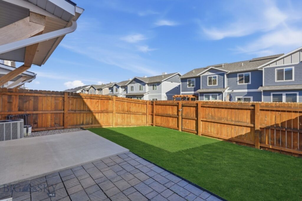 1305 Fozzie Lane, Belgrade MT 59714