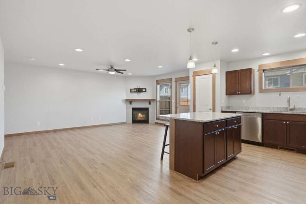 1305 Fozzie Lane, Belgrade MT 59714