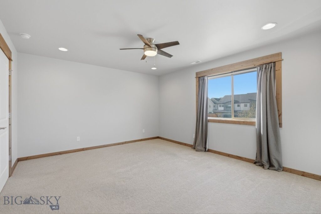 1305 Fozzie Lane, Belgrade MT 59714