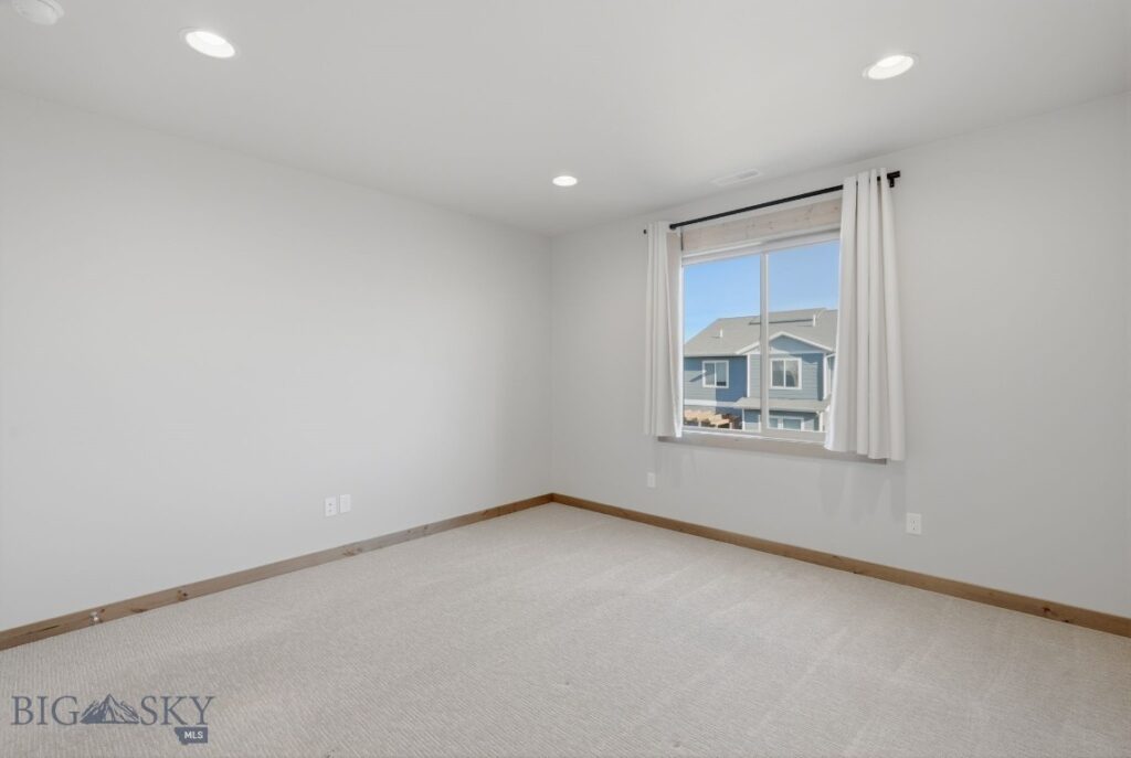 1305 Fozzie Lane, Belgrade MT 59714