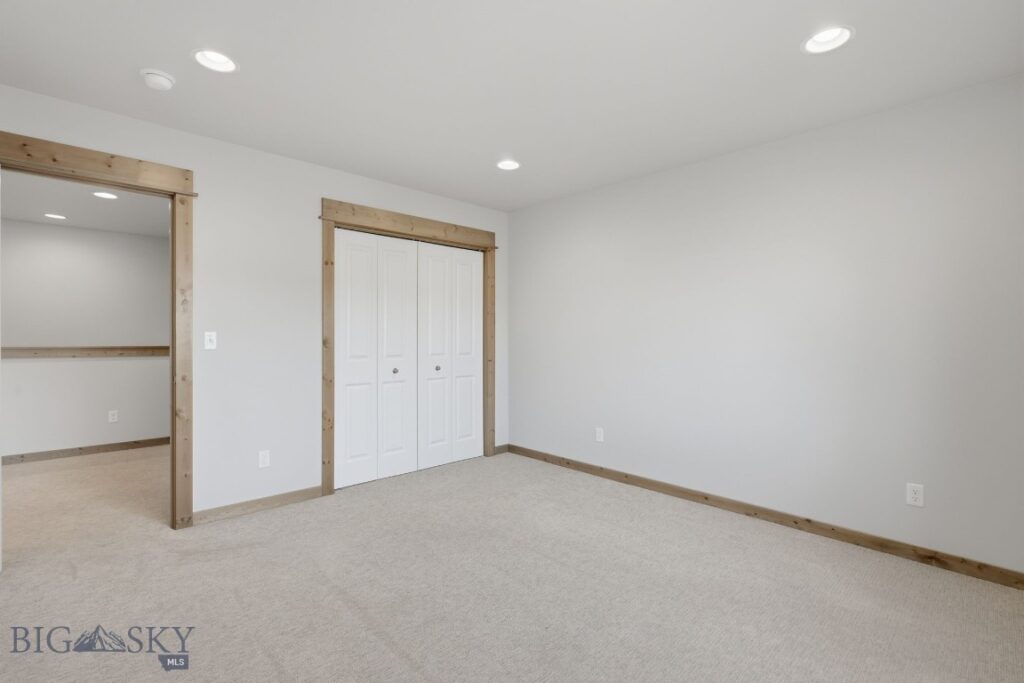 1305 Fozzie Lane, Belgrade MT 59714