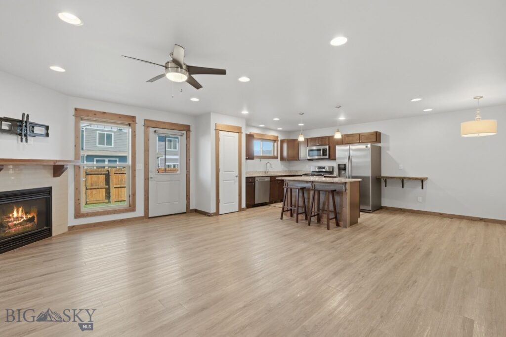 1305 Fozzie Lane, Belgrade MT 59714